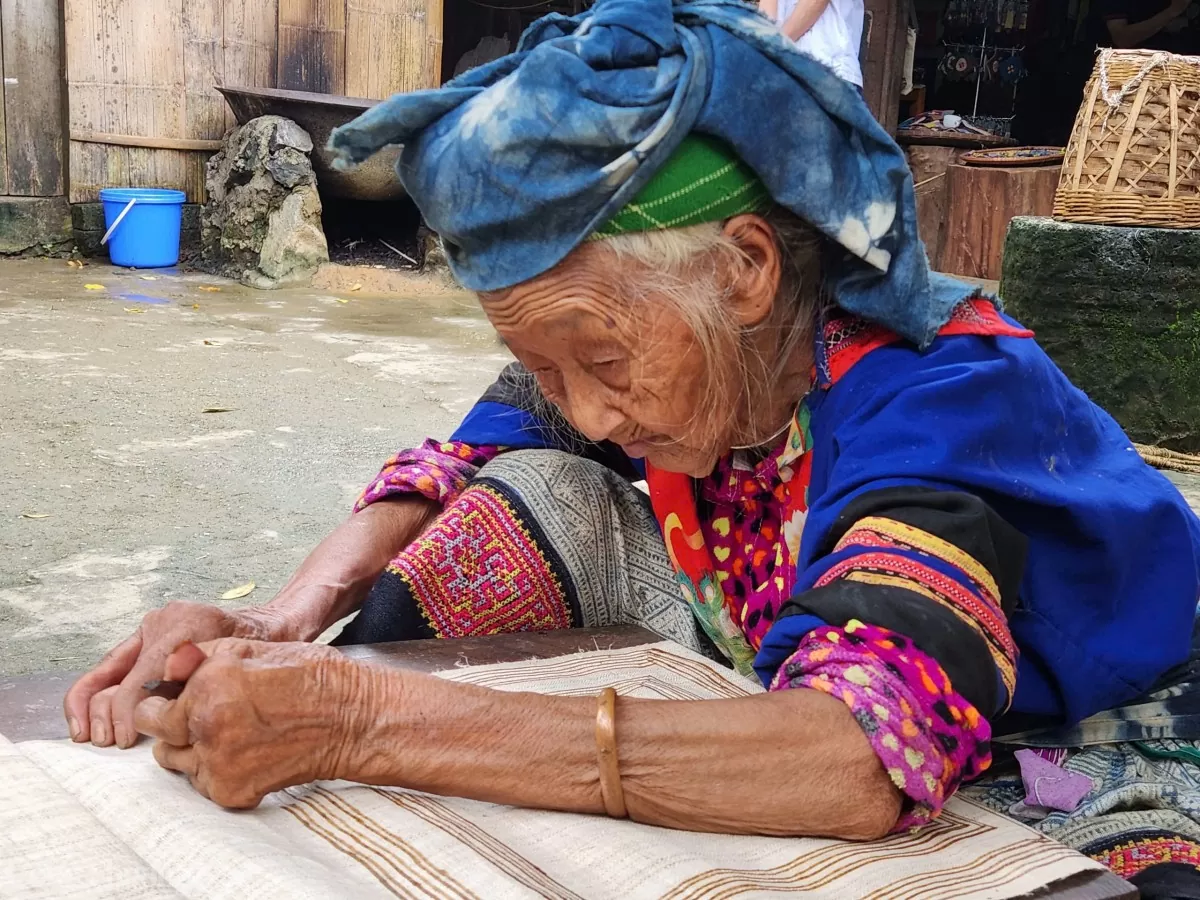 HTX lanh Lùng Tám